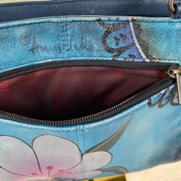 Gorgeous Anuschka Bag. Hand Painted Shoulder Bag. Blue And Rose Pattern. - Picture 5 of 16